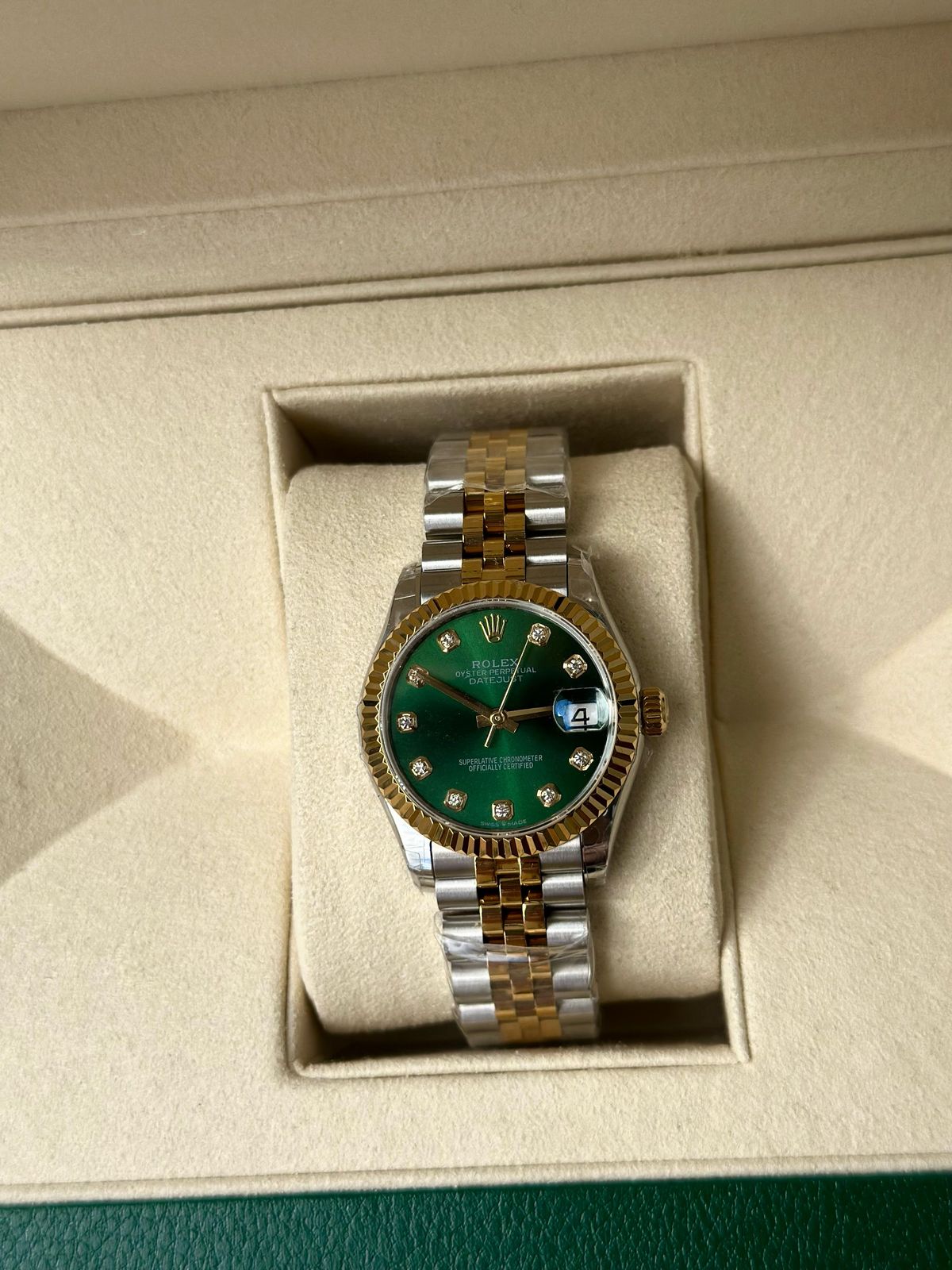 Rolex Luxury Stainless Steel Double Lock Watch for Men New Fashion Watch for Boys Stylish Watch for Gents Best Watch for Gift